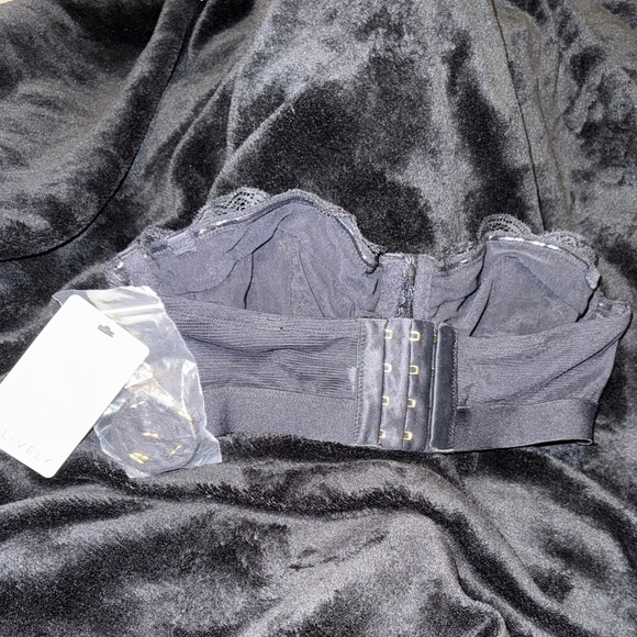 Lively Charcoal Lace Bra - Picture 8 of 8